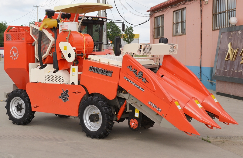 self propelled combine corn harvester for sale