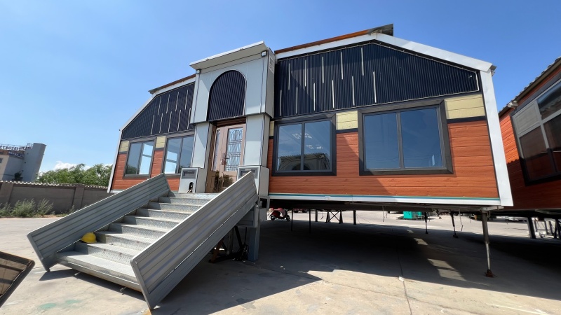 Expandable trailer used for brand activation campaigns and roadshows.jpg