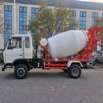 2WD Concrete Mixer Truck (From 3.5m3 to 5m3)